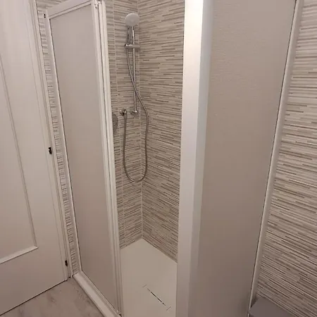 Rubattiera بيت للعطل